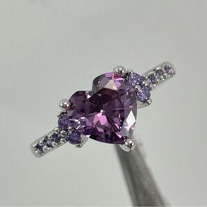 Beautiful Elegant Heart Cut Round Cut Purple Amethyst CZ Silver Plated Ring